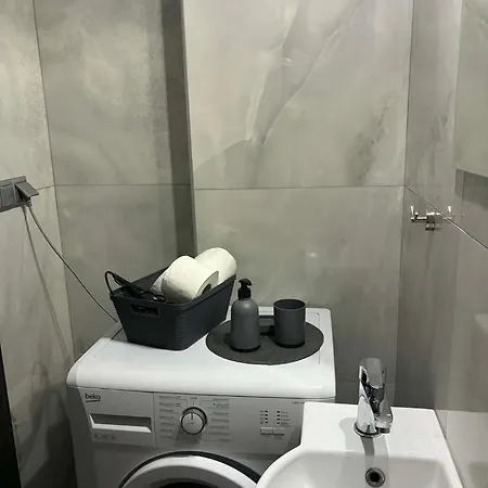 Greysuites Cavala