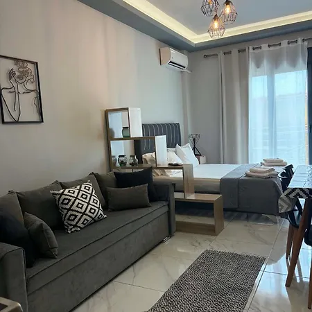 Greysuites Cavala